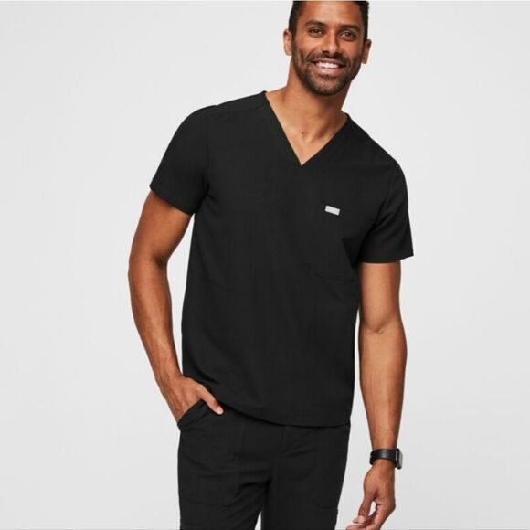 FIGS Chisec Scrub Top Men's LARGE NWT - Picture 1 of 13
